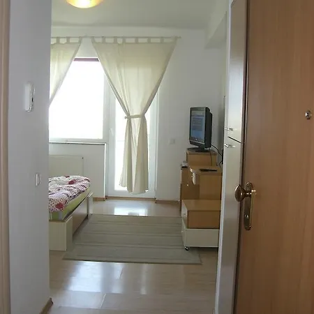 Apartment Tomis Plus Studio *