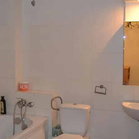 Tomis Plus Studio Apartment *